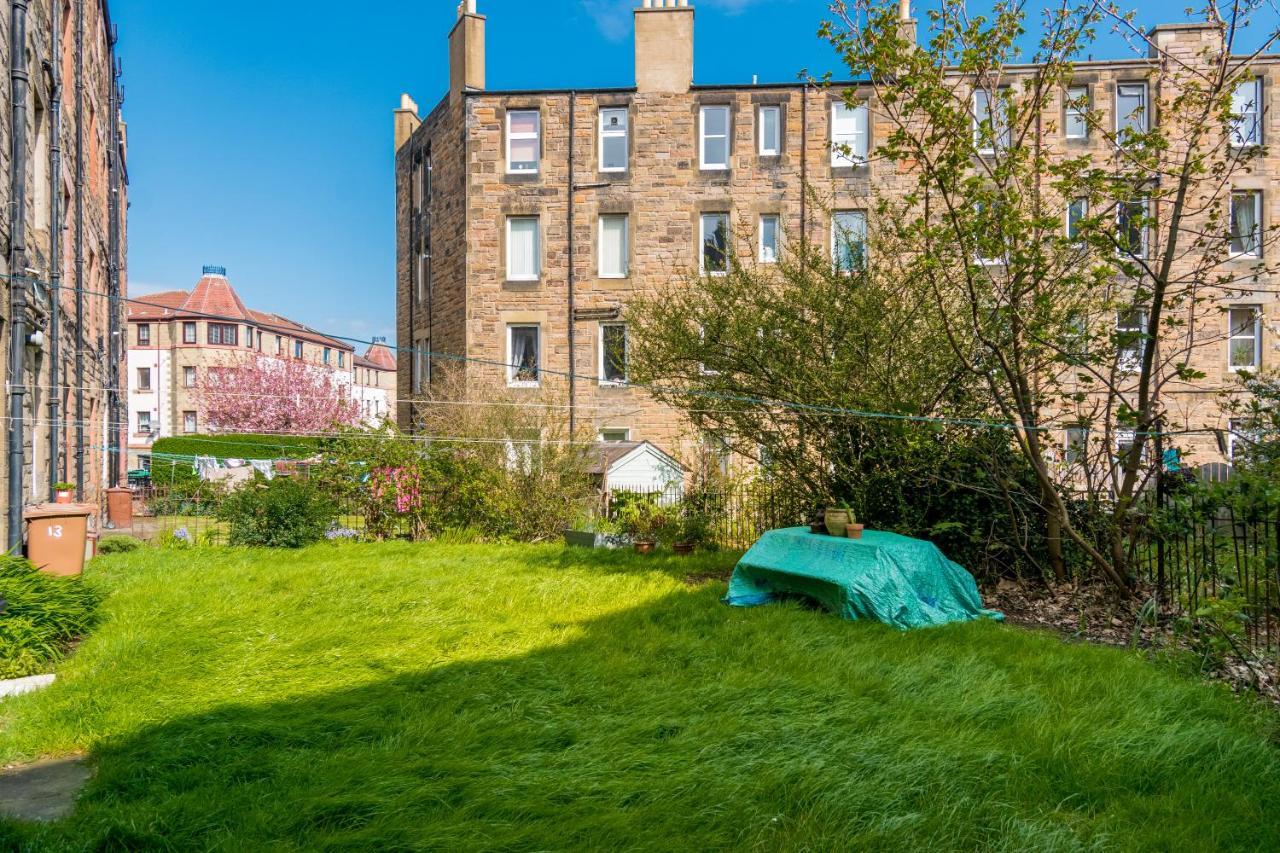 Amazing Apartments - Dalgety St - Near Holyrood Единбург Екстер'єр фото